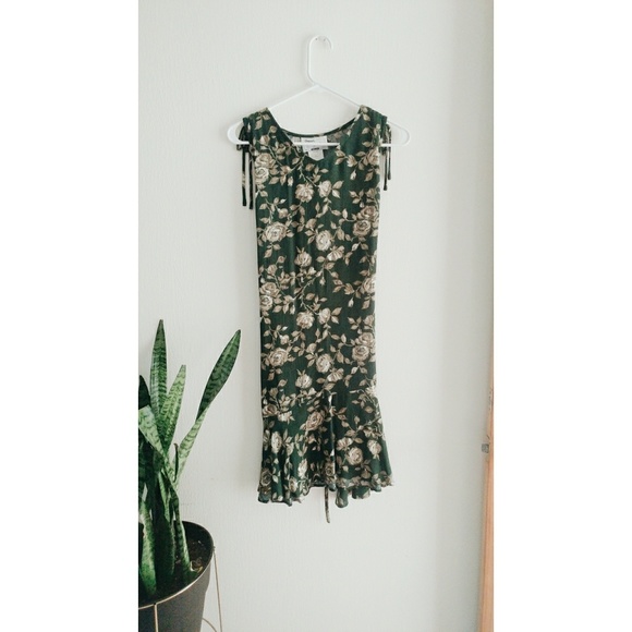 Vintage Dresses & Skirts - VTG Floral Mini